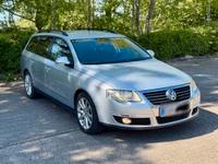 VW Passat 2.0 TDI 3C mit Anhängerkupplung TÜV 02/2027 Highline Niedersachsen - Cuxhaven Vorschau