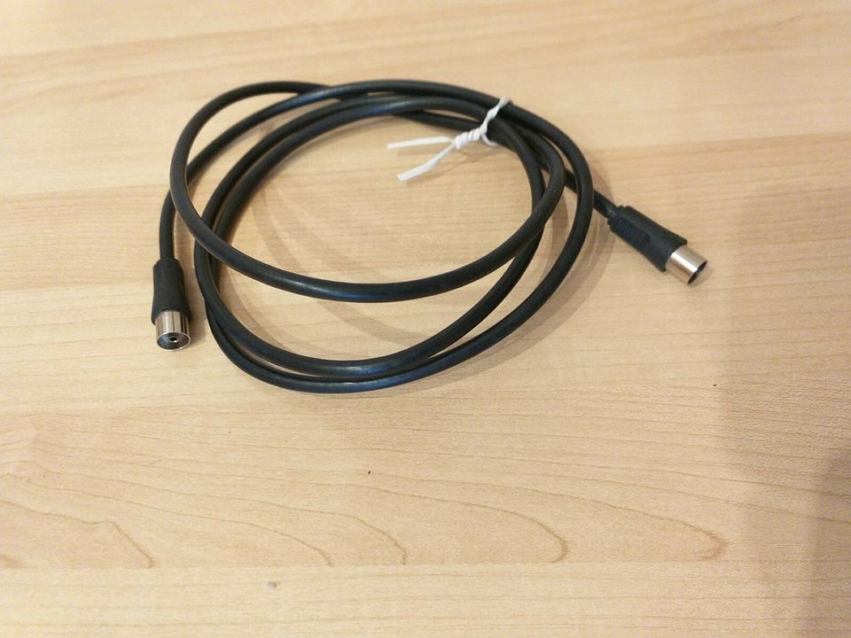 Coaxial Cable Koaxialkabel 75 Ohm, 1,5 Meter  * unbenutzt  lag nu in Panketal