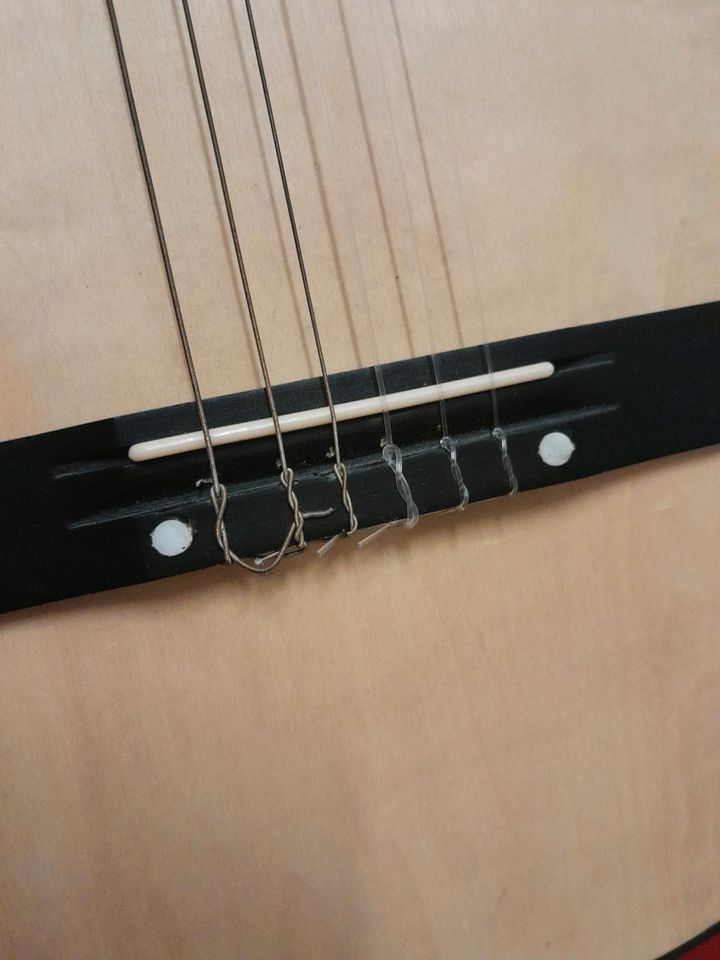 Akustik Gitarre von Weinberger in Wegberg