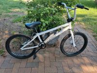 KHE COSMIC 20 Zoll BMX Rad 11,1kg! weiß Sachsen-Anhalt - Magdeburg Vorschau