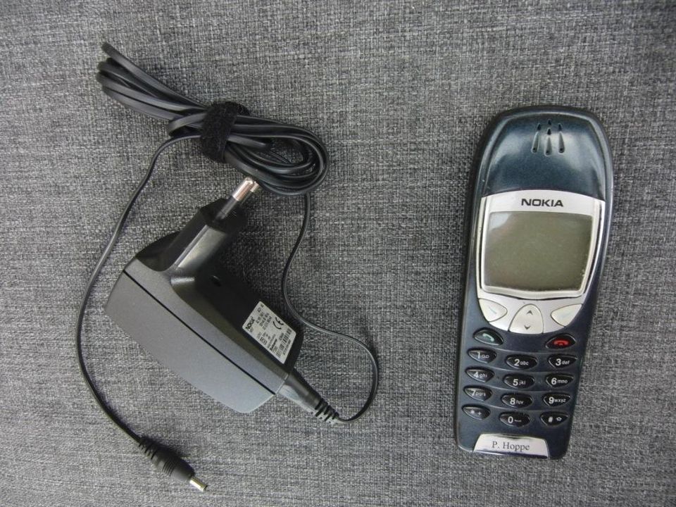 Handy Nokia 6210 in Leipzig