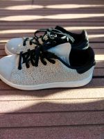 Adidas Mädchen Schuhe gr 33 Bayern - Freudenberg (Oberpfalz) Vorschau