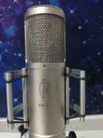 Brauner valvet Mikrofon Röhrenmikrofon top zustand Nordrhein-Westfalen - Iserlohn Vorschau