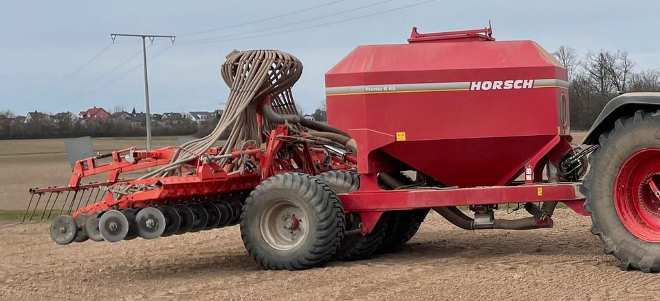 Horsch Säwagen mit 5m Kuhn Säschiene, Sämaschine, Drilmaschine in Riedbach