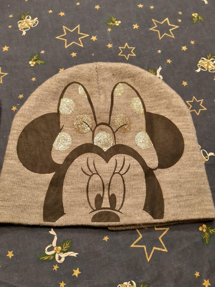 2er-Set Kinder/Mädchen Sweatmützen grau Minnie Mouse Gr.  56 in Püchersreuth