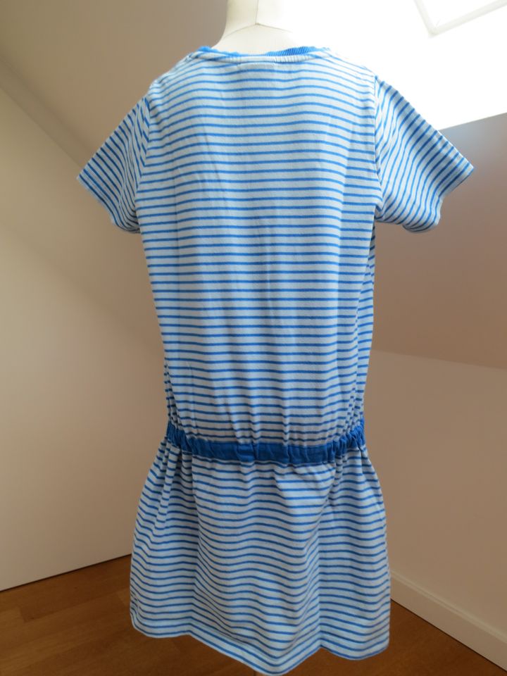Jersey-Kleid "MISSI" von Finkid Gr. 130/140 - Sehr guter Zustand in Mettmann