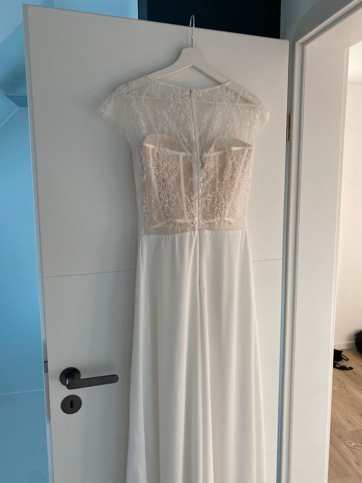 Wunderschöner Braut Jumpsuit zu verkaufen in Stuvenborn