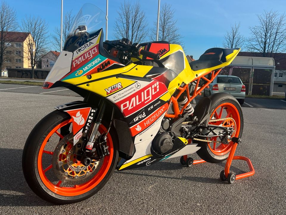 IDM SSP300, KTM RC 390R,Team-Freudenberg,Mectronik,WSSP300,Rennmotorrad,Supersport300,Rennmaschine in Bischofswerda