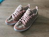Guess Sneaker Gr. 37 Kr. Altötting - Burghausen Vorschau