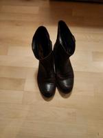 Braune Buffalo Lederstiefeletten, Gr. 40, Damen Essen - Essen-Kettwig Vorschau