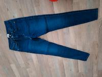 Dunkelblaue Jeans Leipzig - Probstheida Vorschau