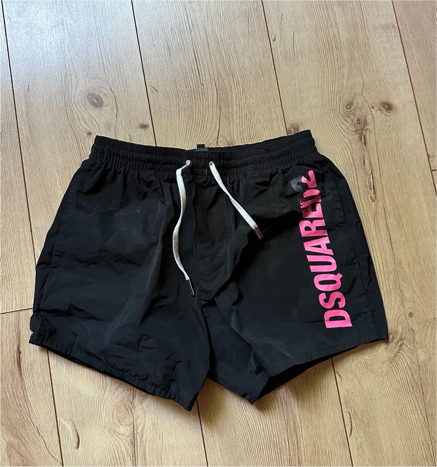 Dsquared Badehose Gr. 44 - TOP in Hamburg