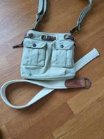 LEVI'S Gürtel Gr 85 und Tasche, neu Köln - Widdersdorf Vorschau