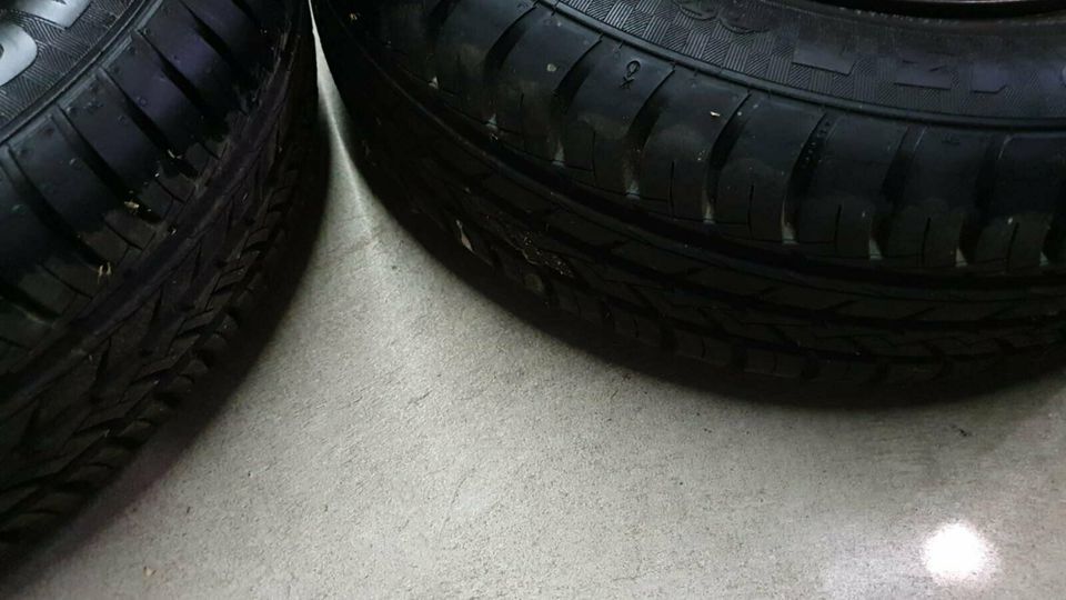 Sommerreifen 175/70 R13 Ohne Felgen in Borgentreich