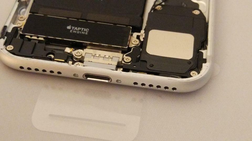iPhone 8, 8+ / 7, 7+ / 6s, 6s+ / 6, 6+ / 5s MIKROFON Reparatur in München