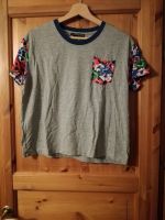 T-Shirt mit Blumenmuster Rheinland-Pfalz - Rockenhausen Vorschau