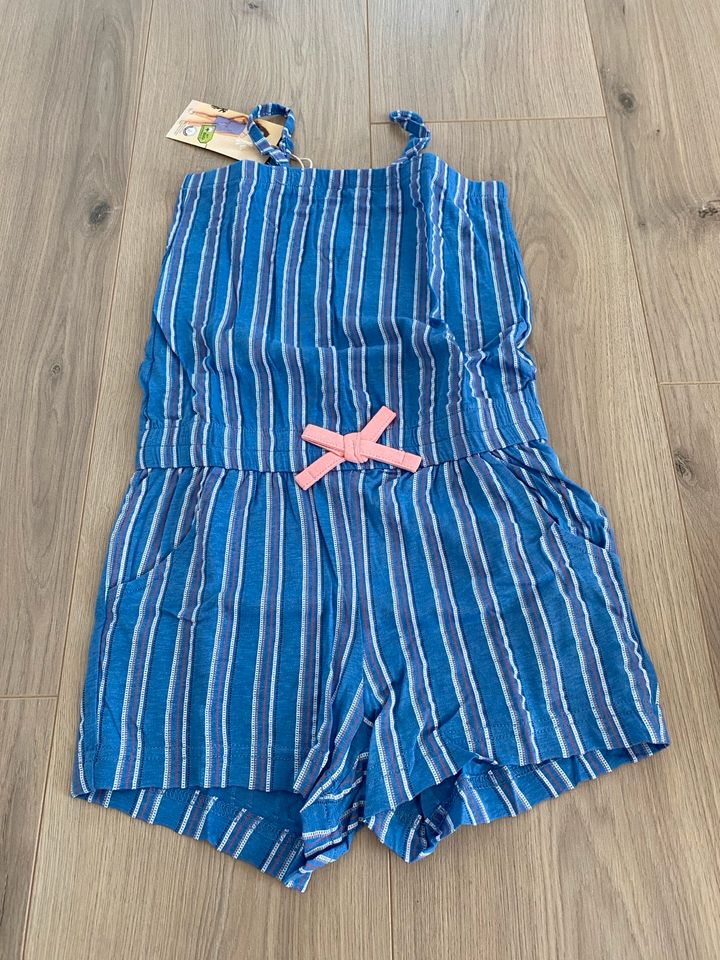 Jumpsuit Mädchen Größe 122 - NEU in Renningen