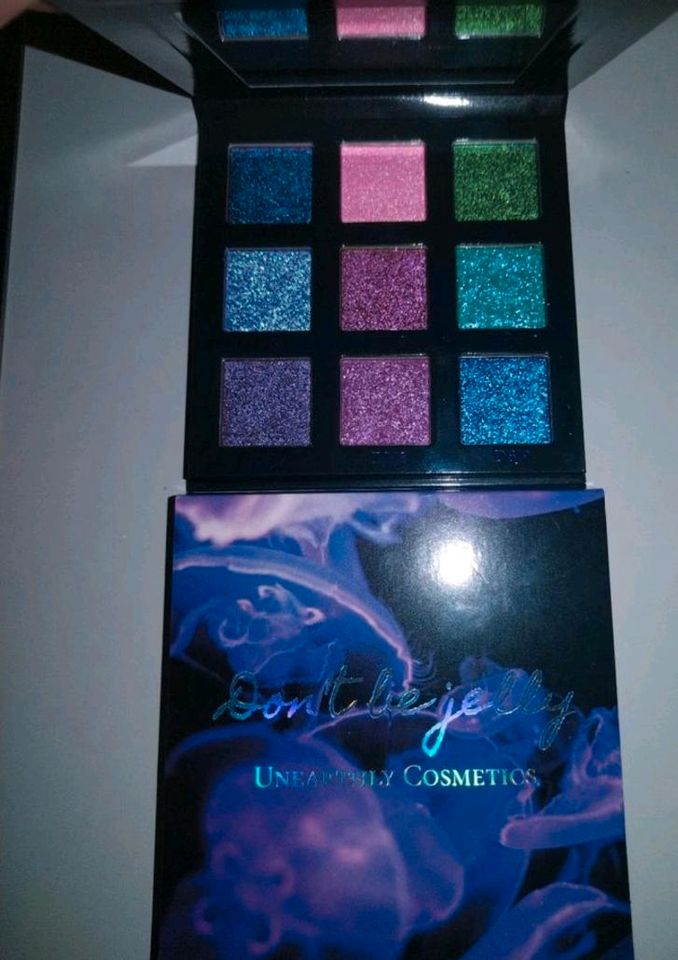 Unearthly Cosmetic don't be Jelly Palette in Hamburg