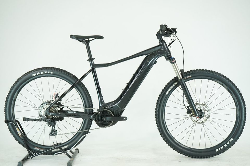 Giant Fathom E+ Pro 2 2023 - E MTB - 625 Wh - 29"-UVP3799€ in Dresden