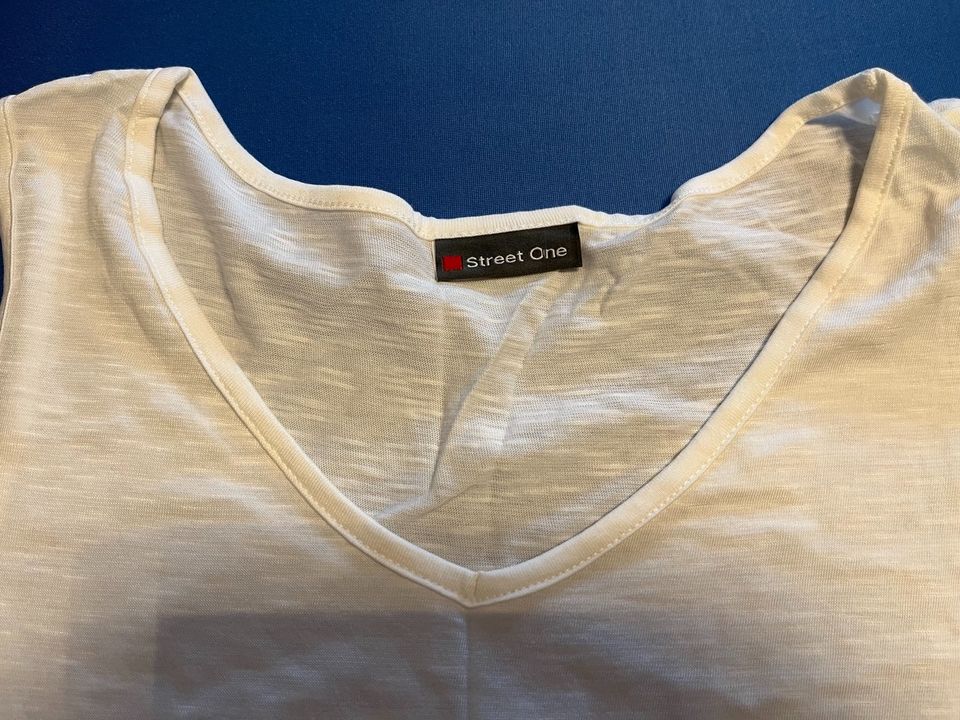 Shirt -Bluse * Street One * Plissee * off white * Gr.34 * in Bayern -  Obertraubling | eBay Kleinanzeigen ist jetzt Kleinanzeigen
