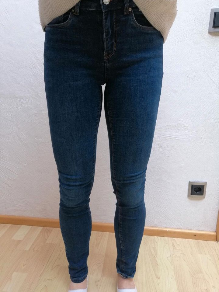 Damen Mädchen Strech Jeans Orsay "Emilie" blau S 36 wie neu in Bräunlingen