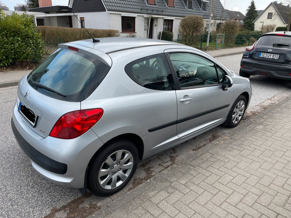 Peugot 207 1.4 Tendance Klima Allwetterreifen in Hamburg