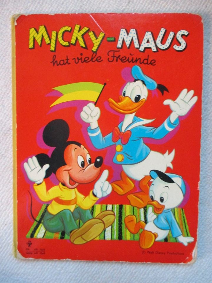 Micky-Maus hat viele Freunde in Olching