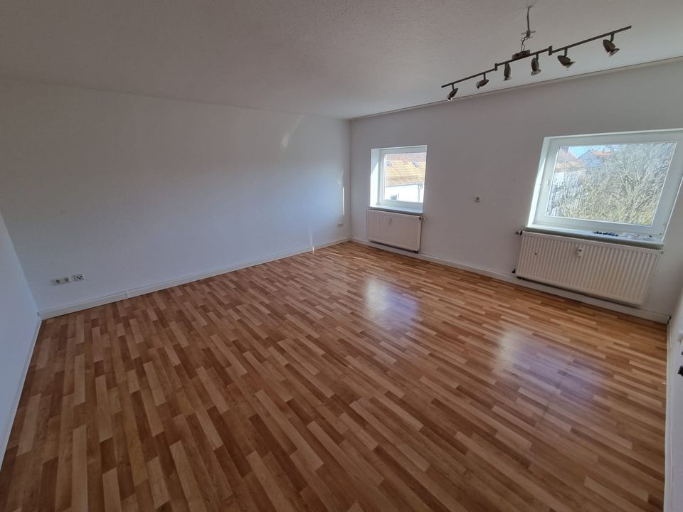 Wohnen über den Dächern Köthens! *2,5-Raumwohnung mit Dachterrasse* in Köthen (Anhalt)