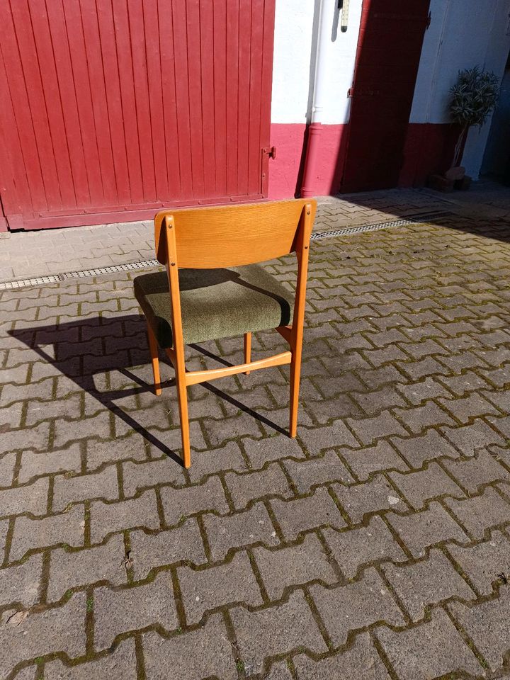 3  Mid Century Stühle 70er Jahre Design Vintage in Mommenheim