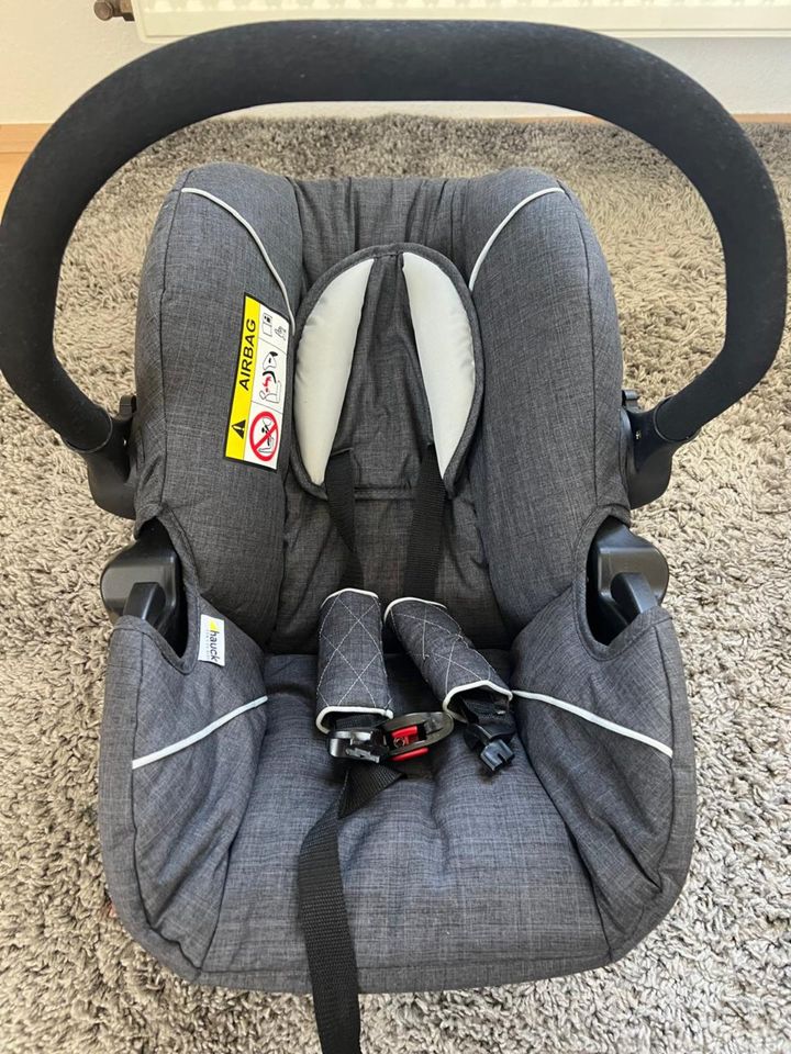 Baby Car Seat in Köln