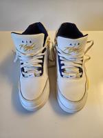 Nike Air Flight Gr. 42,5 in einem Top Zustand Bayern - Langenzenn Vorschau