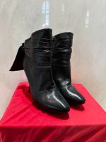 Alexander McQueen High Heels 39 Leder Ankle Boots Stiefel Hessen - Bad Hersfeld Vorschau