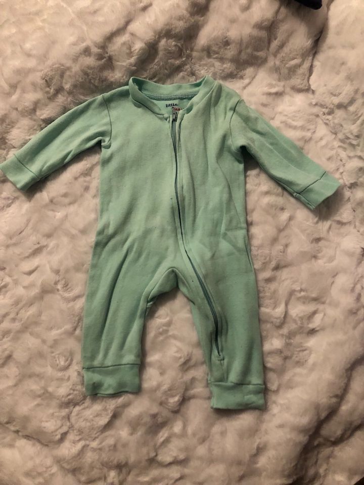 Baby Little Giants Strampler -Jumpsuit Pyjamas mit Zipper Gr.56 in Gießen