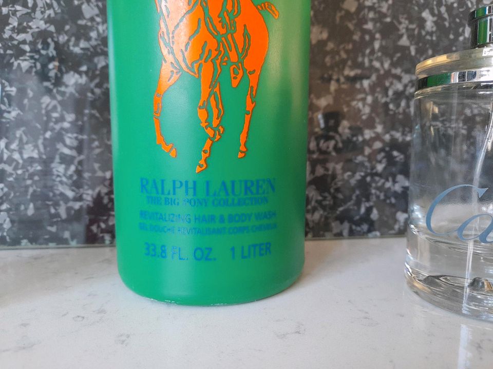 Ralph Laureen leere Duschbad Flasche. Cartier leere Flasche in Ludwigsburg