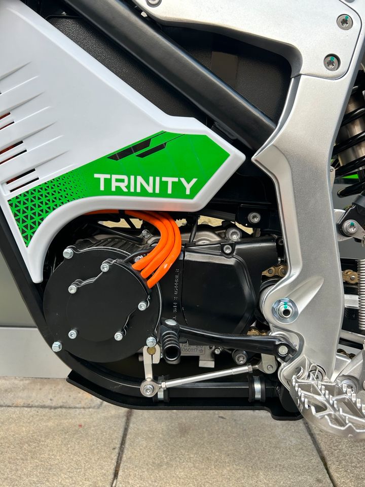 Trinity Panthera 30PS E-Enduro mit 4 Gang Getriebe,784 NM 60AH in Forchheim