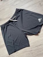 Shorts Adidas Sport XL schwarz Nordrhein-Westfalen - Düren Vorschau