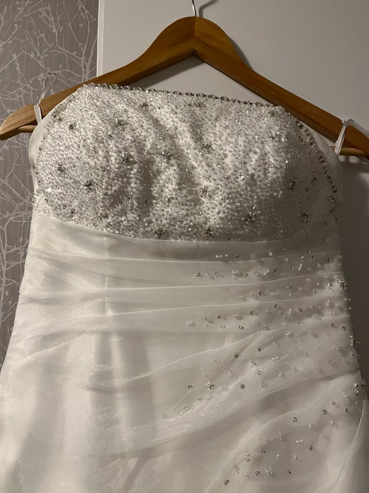 Brautkleid ivory in Oelde