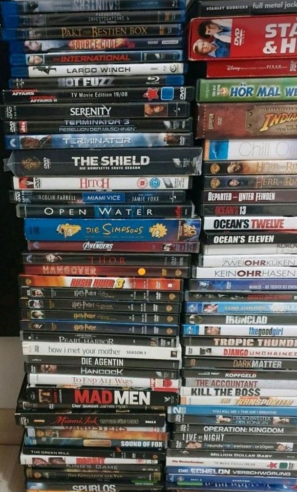 DVD Sammlung über 600 Stück Disney, Star Wars, Marvel, Serien.... in Kiel