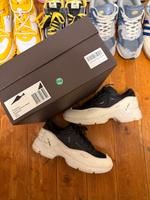 RAF Simons Pharaxus Black/White Alyssum EU 45 Hessen - Maintal Vorschau