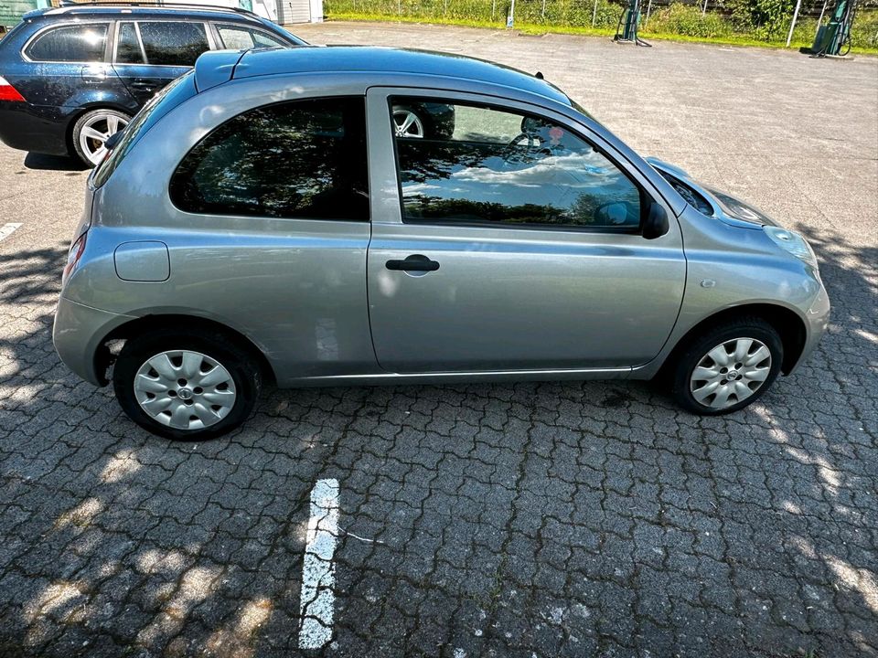 Nissan Micra in Mechernich