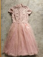 Chi Chi London Kleid, rosa, Gr.8 / 36 NEU München - Bogenhausen Vorschau