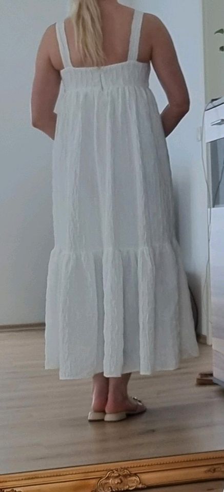 Sommerkleid von Zara, weiß, gr. S in Ellenhausen