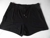 ☯️ Janina ☯️ Damen Shorts 40 L schwarz Hose Sommer SALE Frankfurt am Main - Westend Vorschau