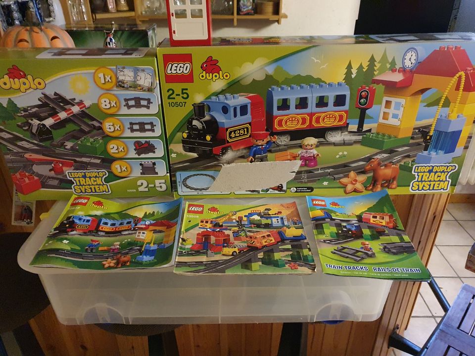 Lego Duplo Eisenbahnen mit 2 Zügen Nr.2730 + Nr.10508 in Söhlde