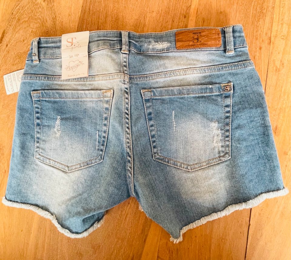 Short Jeans Short Hotpants Damen Mädchen Gr. 38 NEU m. Etikett in Schlaitdorf