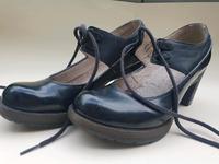 Dr, Martens Modell 12325 Schnürschuh mit Absatz Köln - Ehrenfeld Vorschau