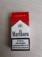 Zigarettenschachtel MARLBORO Red Vintage für 10 Zigaretten Hessen - Langen (Hessen) Vorschau