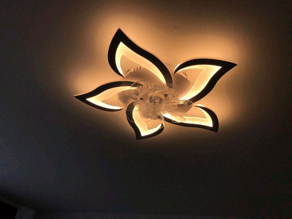 LED Deckenventilator Lampe Dimmbar Fernbedienung Weiß 65cm in Mannheim