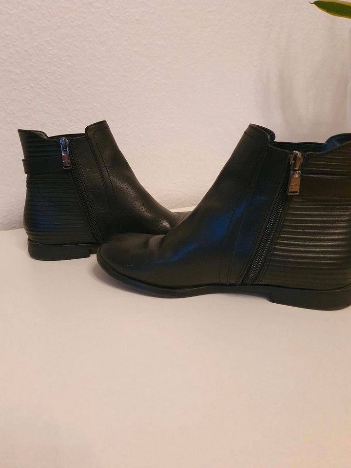 Tom Tailor Chelsea Boots Gr. 38 in Frankfurt am Main