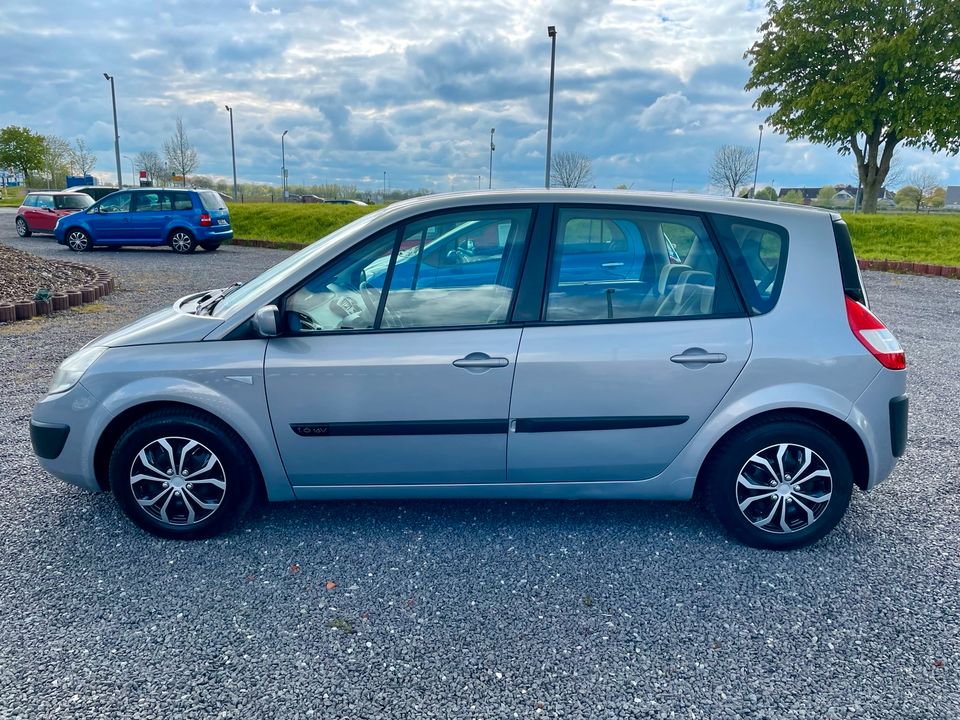 Renault Scenic 1.6 Automatik - Inspektion und Zahnriemen NEU in Sande